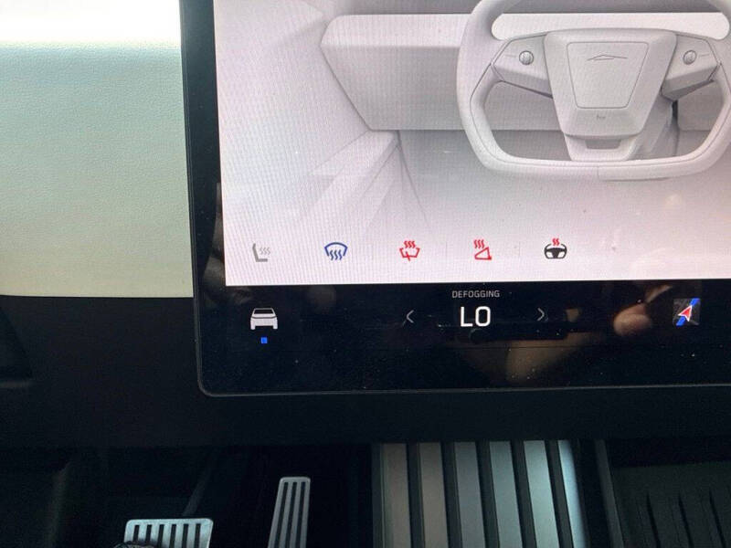 2024 Tesla Cybertruck