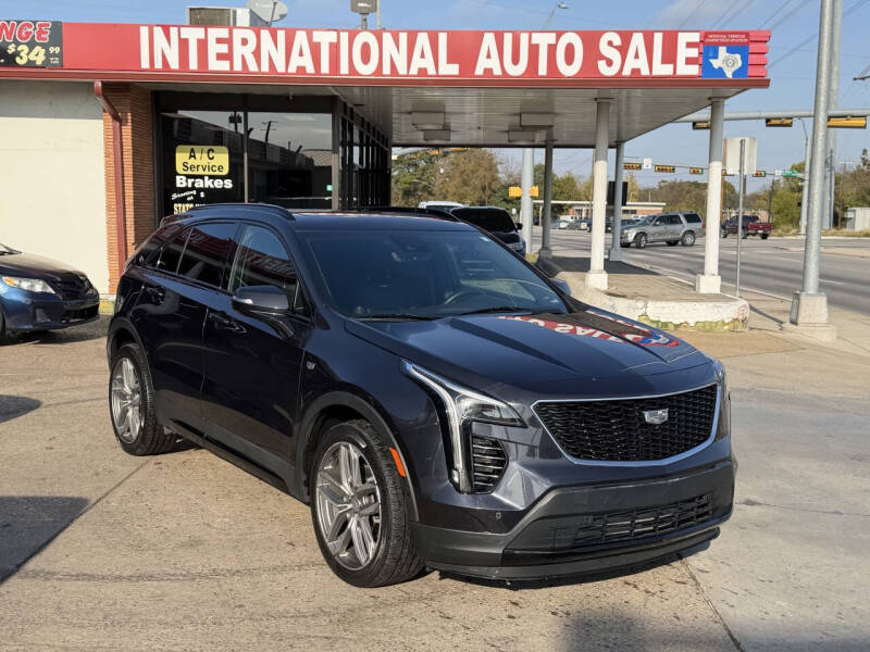 2022 Cadillac XT4 Sport's photo