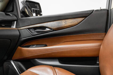 2020 Cadillac Escalade Luxury