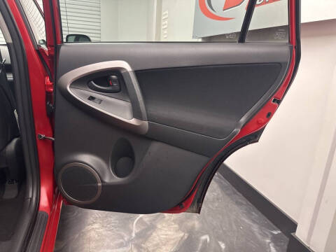 2007 Toyota RAV4 Sport