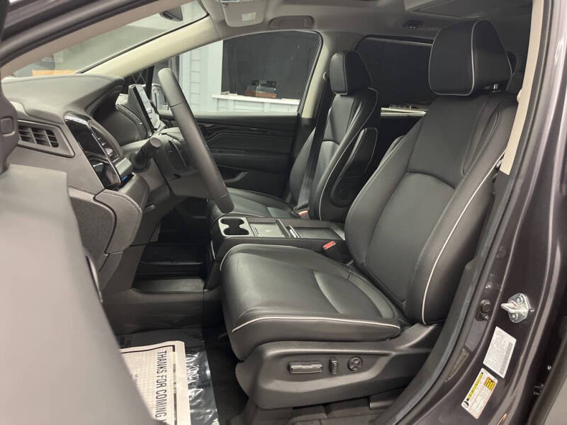 2025 Honda Odyssey Touring