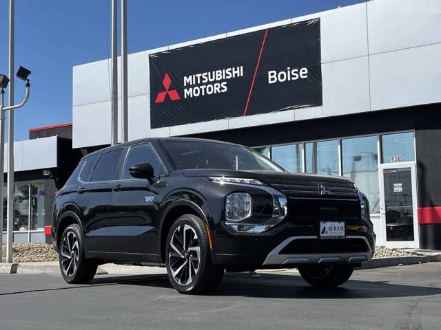 2024 Mitsubishi Outlander PHEV for sale at Axio Auto Boise in Boise, ID