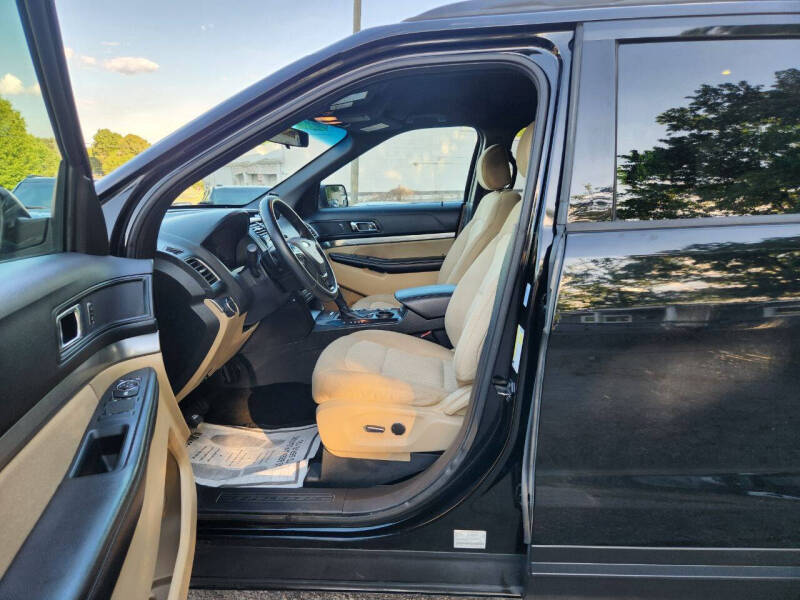 2016 Ford Explorer