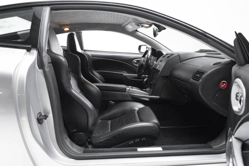 2005 Aston Martin V12 Vanquish S