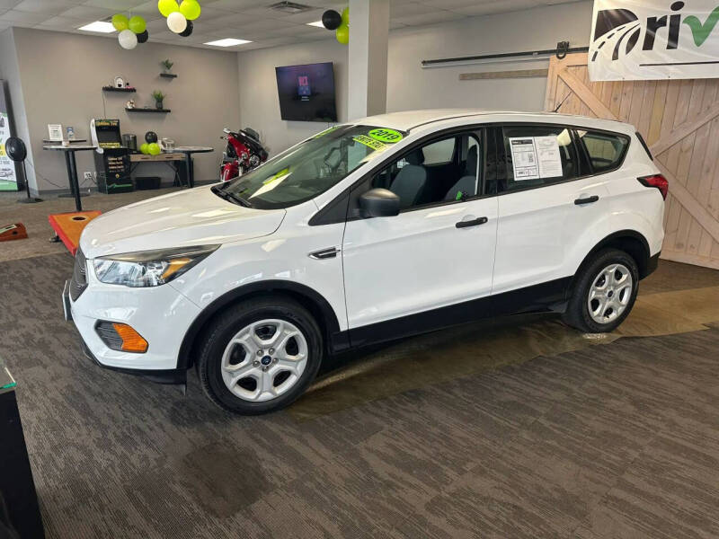 2019 Ford Escape S