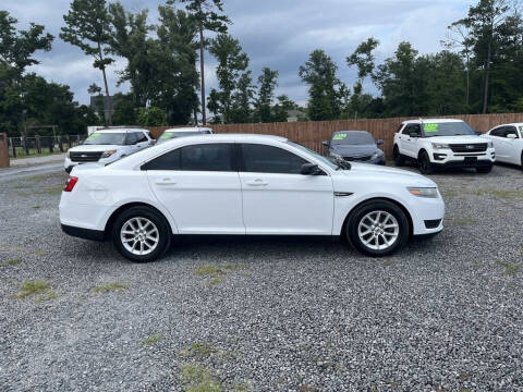 2014 Ford Taurus SE