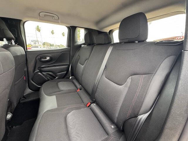 2023 Jeep Renegade Trailhawk