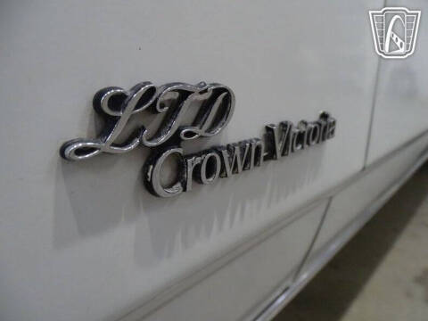 1985 Ford LTD Crown Victoria