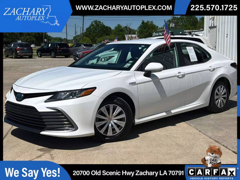 2021 Toyota Camry Hybrid LE