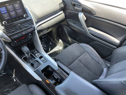 2023 Mitsubishi Eclipse Cross SE