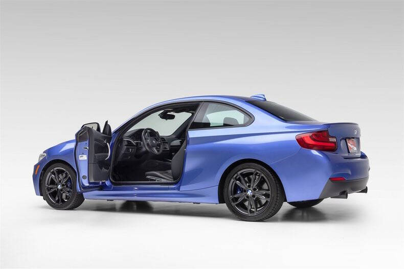 2017 BMW 2 Series M240i
