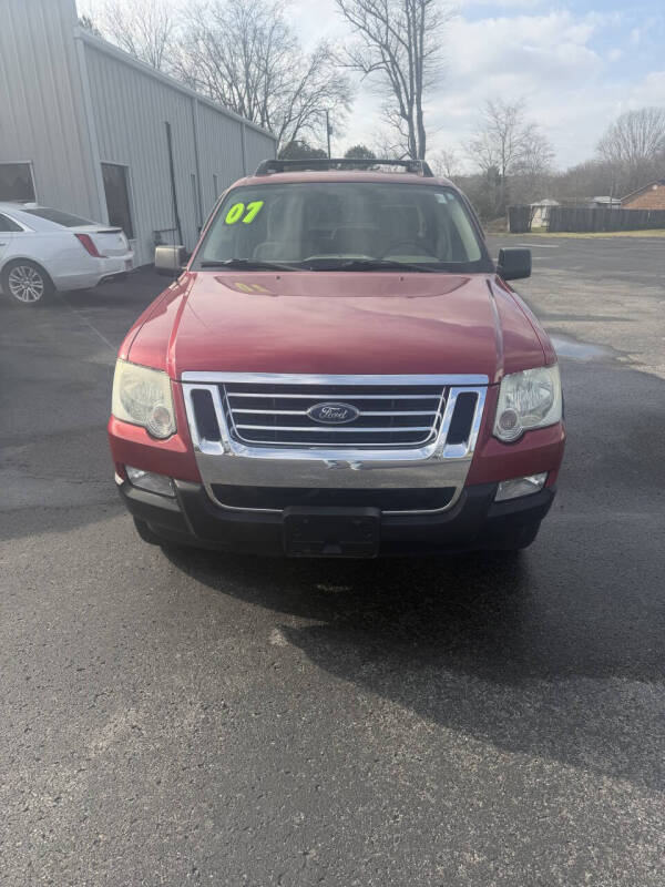 2007 Ford Explorer Sport Trac XLT's photo