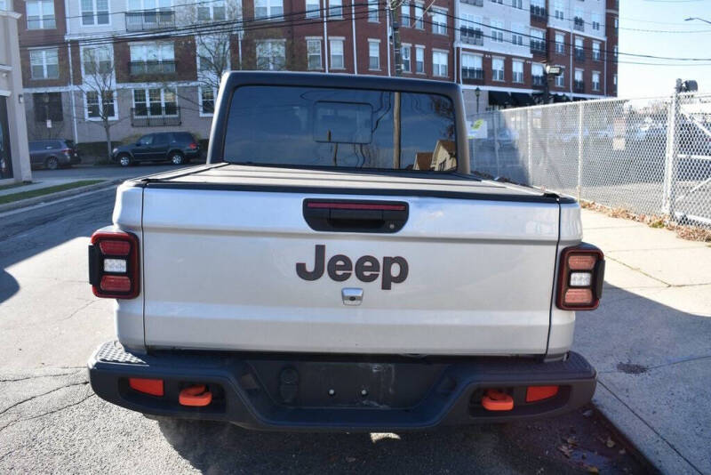 2022 Jeep Gladiator Mojave