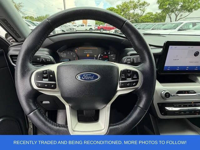 2023 Ford Explorer XLT
