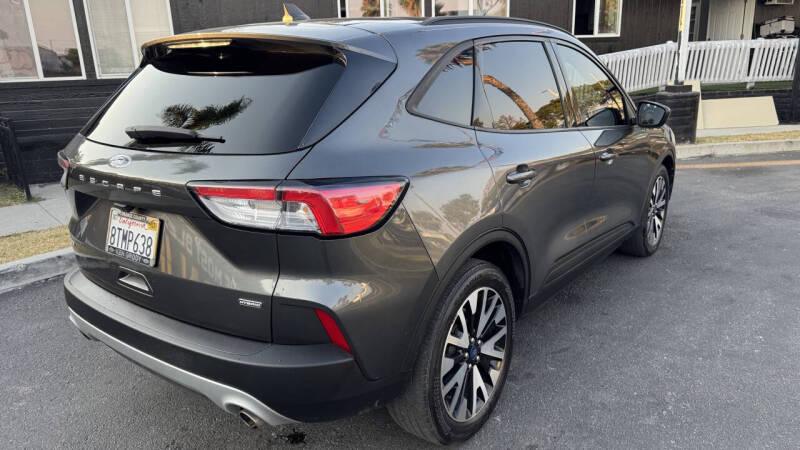 2020 Ford Escape Hybrid SE Sport