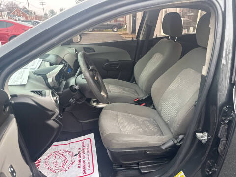 2016 Chevrolet Sonic LS Auto