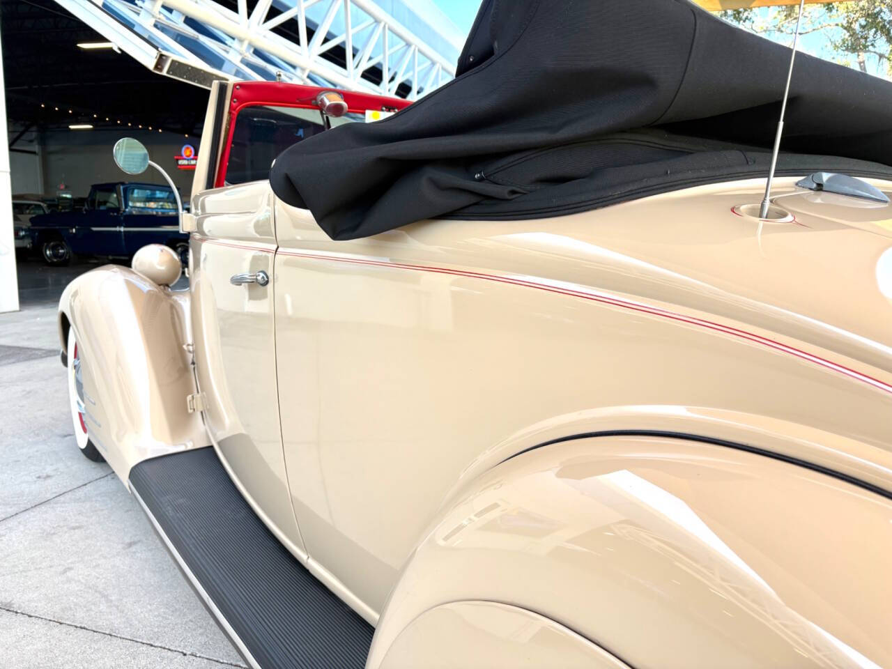 1936 Ford Model 68 15