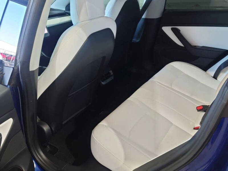 2018 Tesla Model 3 Performance