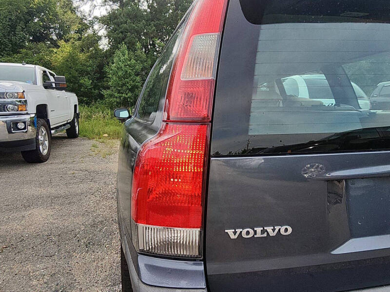 2004 Volvo V70 R