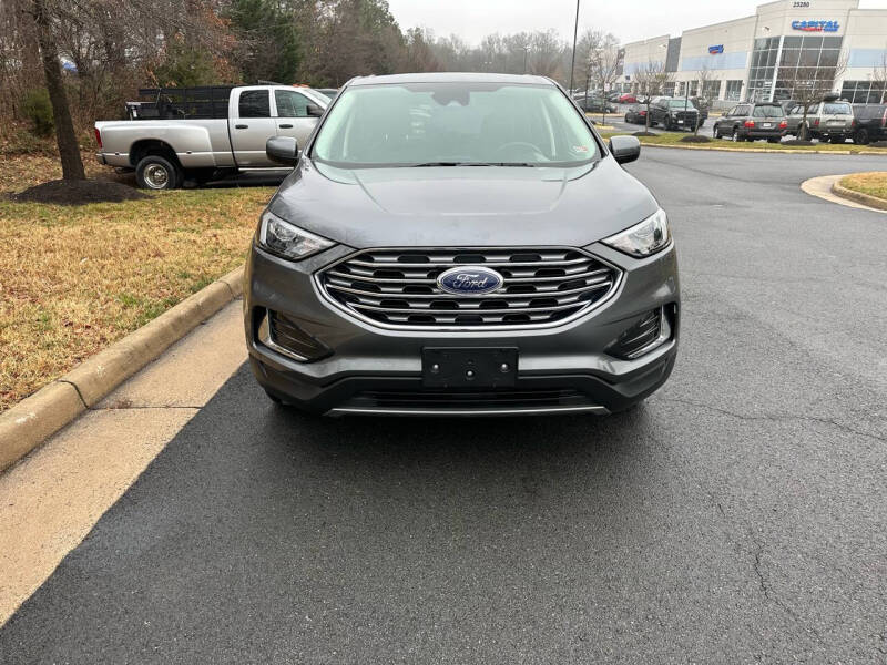 2022 Ford Edge SEL photo 3