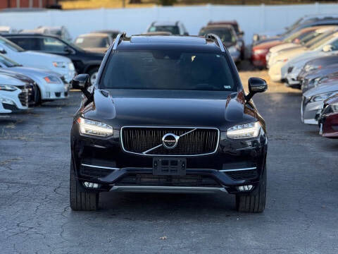 2019 Volvo XC90 T6 Momentum