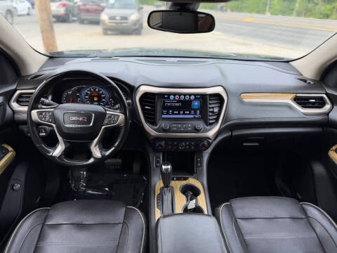 2019 GMC Acadia Denali