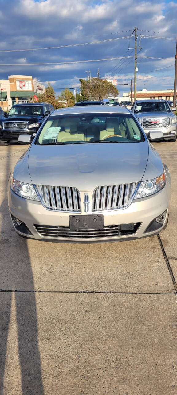 Gold 2009 Lincoln MKS Base 4dr Sedan 2