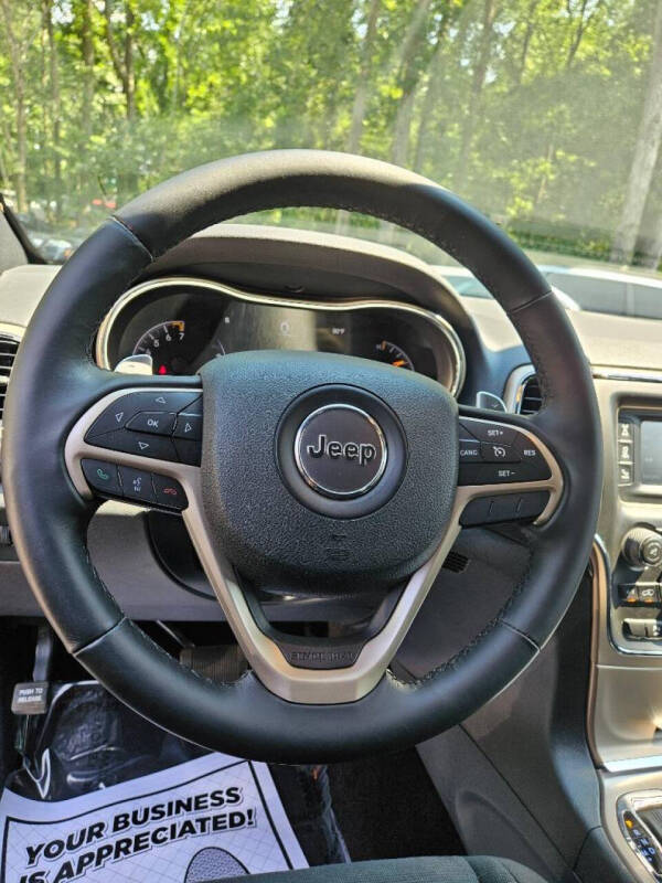 2017 Jeep Grand Cherokee Laredo