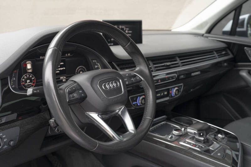 2017 Audi Q7 3.0T quattro Premium Plus