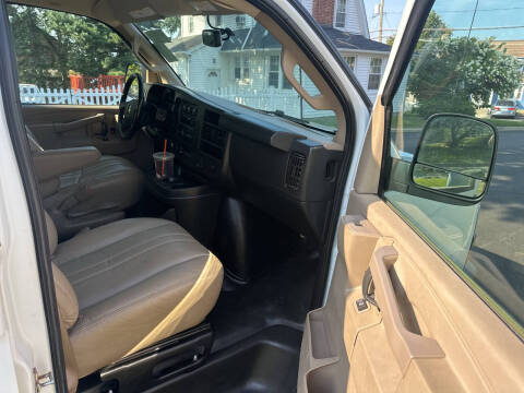 2020 Chevrolet Express 2500