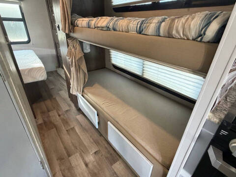 2019 Ford E-Series E-450 SD