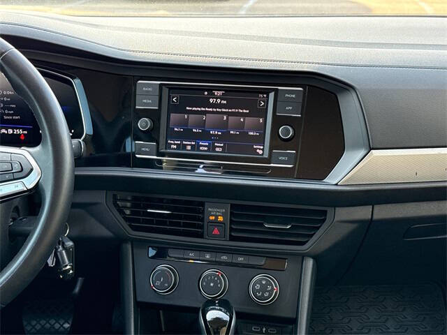 2024 Volkswagen Jetta S