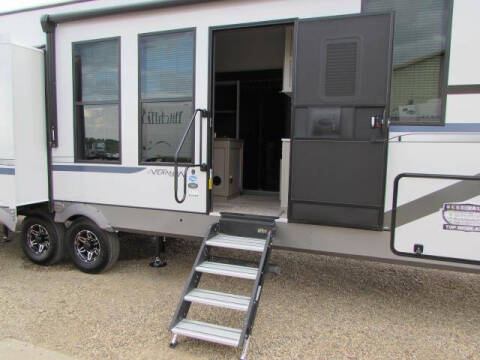 2025 Forest River 38 VERANDA