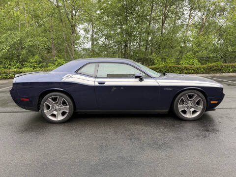 2013 Dodge Challenger R/T Plus