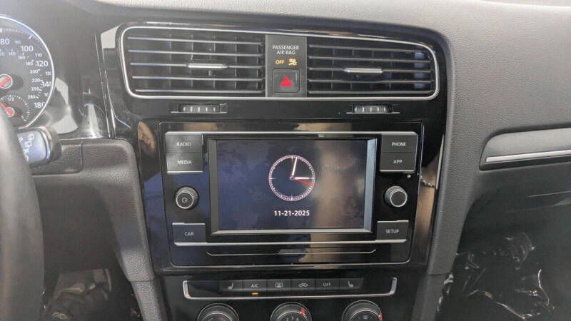 2019 Volkswagen Golf GTI Rabbit Edition