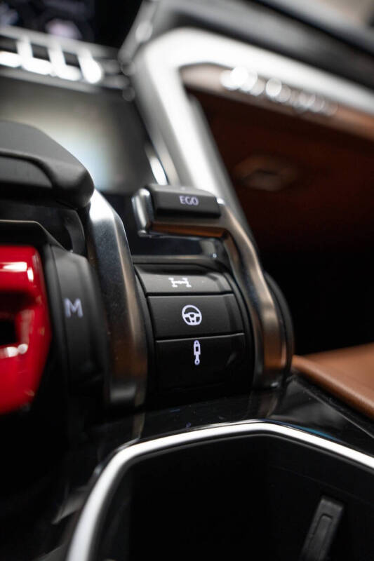 2021 Lamborghini Urus