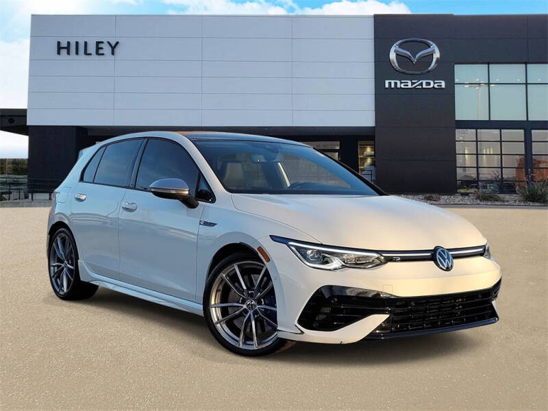 2024 Volkswagen Golf R R's photo