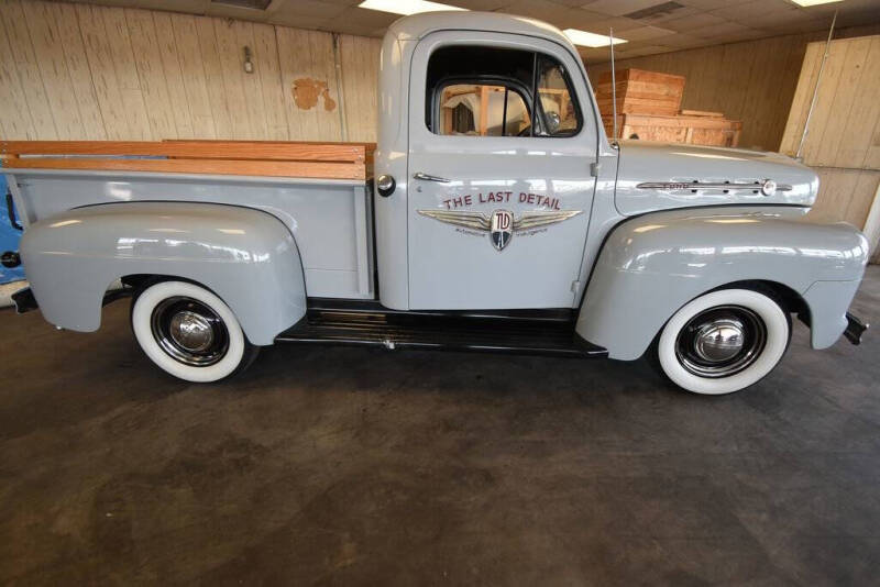1952 Ford F-100