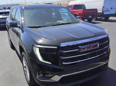 2024 GMC Acadia Elevation