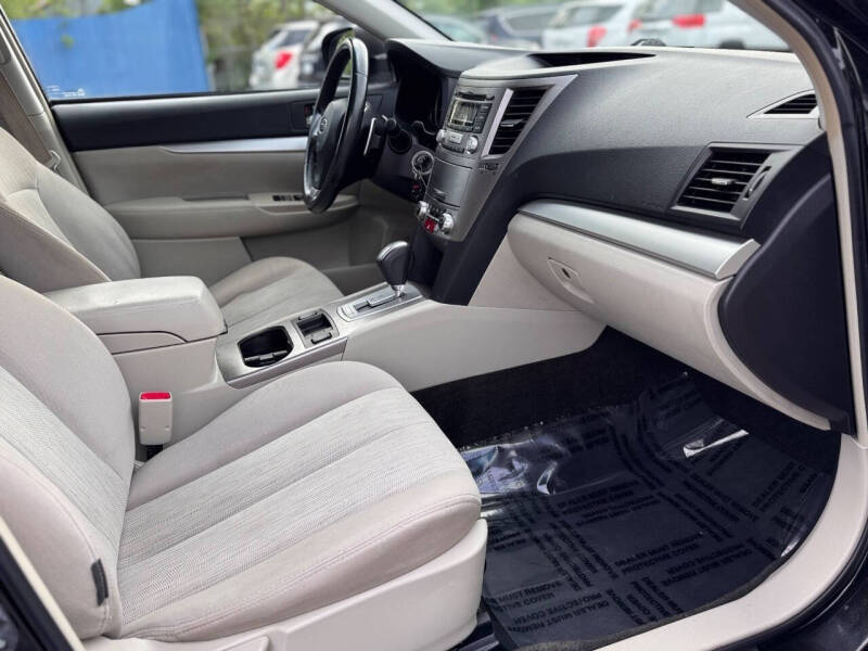 2013 Subaru Outback 2.5i Premium