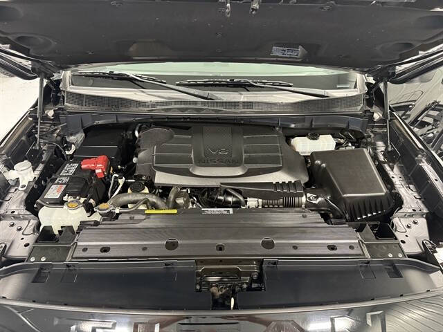 2024 Nissan Titan SV