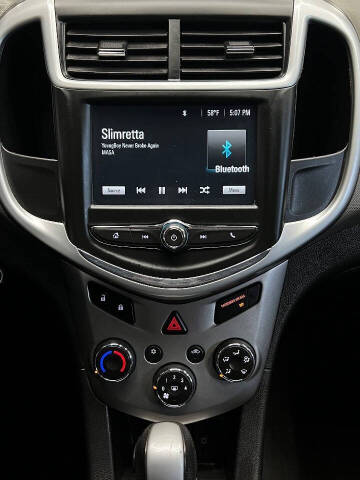 2017 Chevrolet Sonic LT Auto