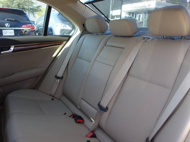 2011 Mercedes-Benz C-Class C 300 Sport