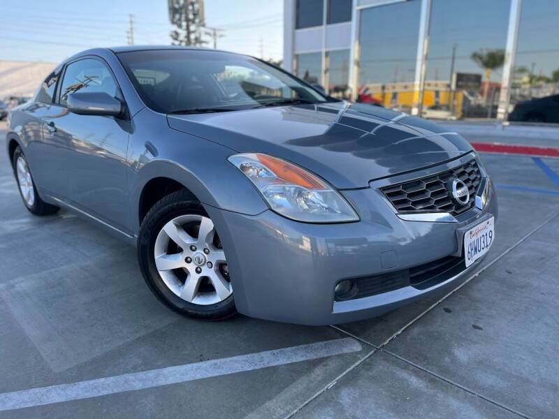 2009 Nissan Altima for sale at Galaxy of Cars in North Hollywood CA