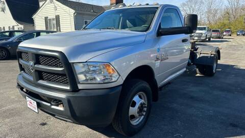2017 RAM 3500 for sale at MBL Auto & TRUCKS in Woodford VA