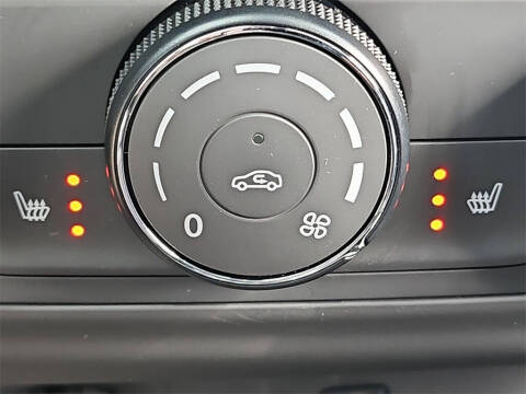 2025 Chevrolet Trax RS