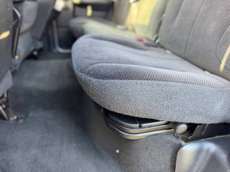 2004 Dodge Ram 2500 SLT