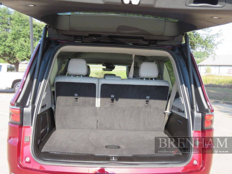 2024 Jeep Wagoneer Series III