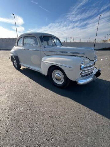 1948 Ford Super Deluxe