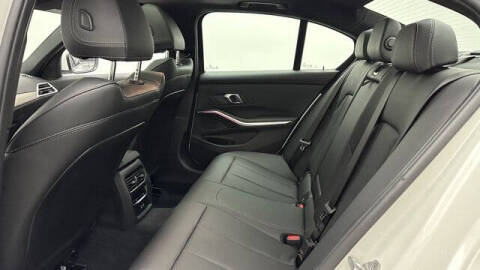 2025 BMW 3 Series 330i